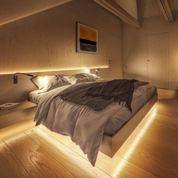 BED LEDstrip verlichting met sensor